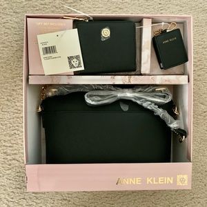 NWT Anne Klein crossbody gift set